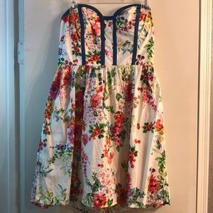 🌺🌸💐 Kandy Kiss Floral Dress 💐🌸🌺